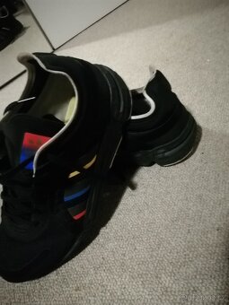 Adidas - 4