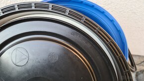 Plastové sudy 35l se sponou - 4