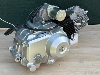 KOMPLETNÍ NOVÝ MOTOR ATV 125ccm (3+1) - 4