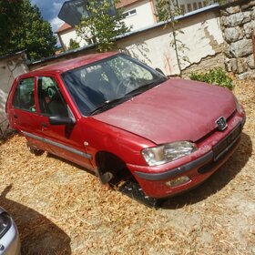Prodám dily p106 a saxo levně - 4