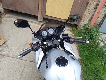 Kawasaki  z750s - 4