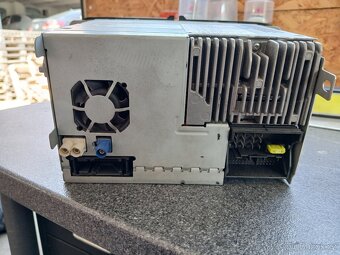 Radio s Navi VW 1T0035680A - 4