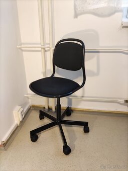 Prodám 2x dětskou otočnou židli - jako nové - 4
