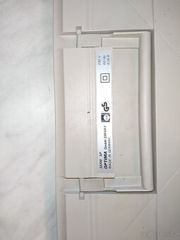 Elektrický psaci stroj přenosný - 4