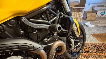 Padací protektory Ducati Monster 821 - 4