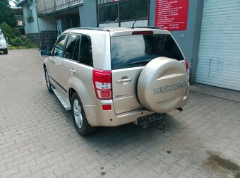 Suzuki Grand Vitara 2,4 - 4