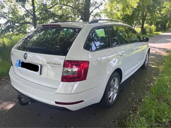 ŠKODA OCTAVIA 3 Combi 2,0 TDI, DSG - 4