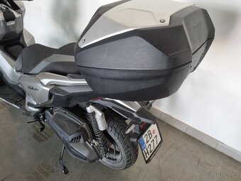 HONDA ADV 350 NAJETO JEN 600 KM V ZÁRUCE - 4