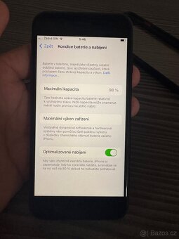 iPhone SE 2020 - 4