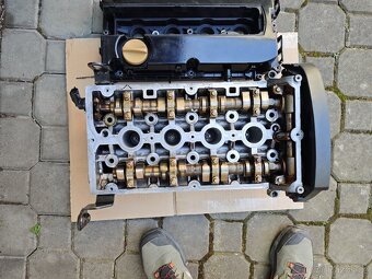 Opel Corsa D OPC A16LER díly motoru - 4