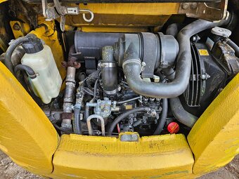 Prodám mini bagr komatsu PC 12 R - 4