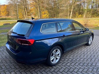 VW Passat Variant 2.0 TDI 110kW DSG - 4