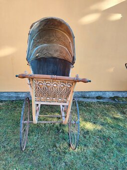 Starožitný proutěný kočárek č. 888 - 4