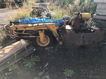 Ručně vedený vibrační válec Stavostroj 3405 - 4