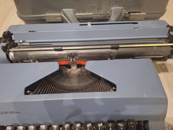 Psací stroj plně funkční - 4