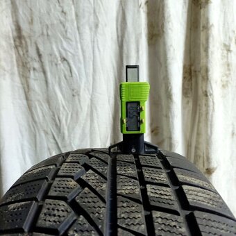 16" plechová kola – 5x139,7 – KIA Sorento Disky: Plechové - 4