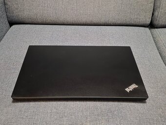 15,6 ThinkPad E15 i7-10510 16GB RX460, NVMe  5h bat - 4
