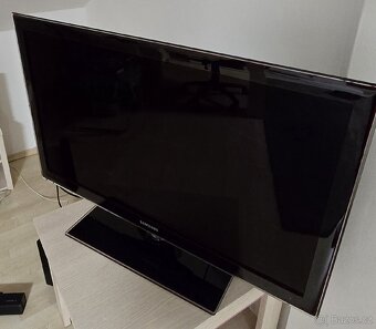 Televize Samsung 102cm - 4