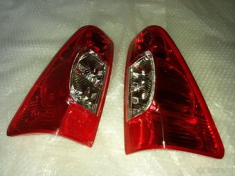 ISUZU D-MAX  –  SVĚTLA - 4