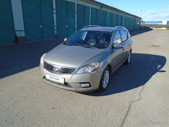 Kia Cee´d   1.6CRDi - 4