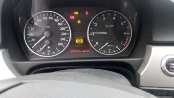 Prodám BMW 318i E90 - 4