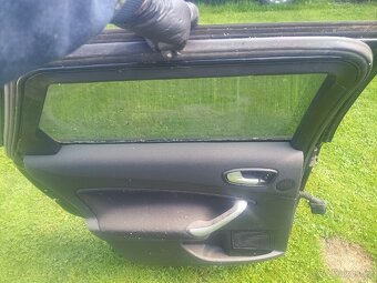 Ford Mondeo MK4 - 4