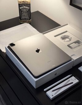 Apple iPad Pro 12.9” M2 (6th gen) 512GB Wi-Fi + Cellular - 4