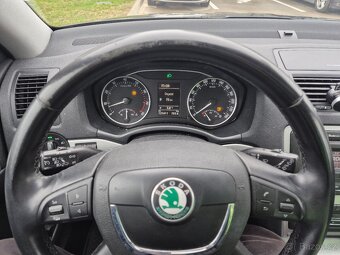 Predam Škoda octavia 1.4tsi - 4