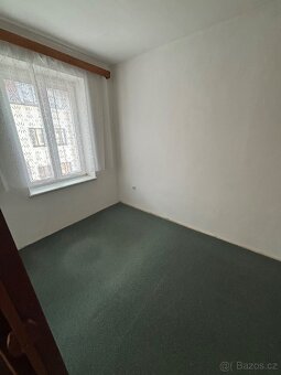 Pronájem bytu 2+1 45 m² Vysoká, Aš - 4