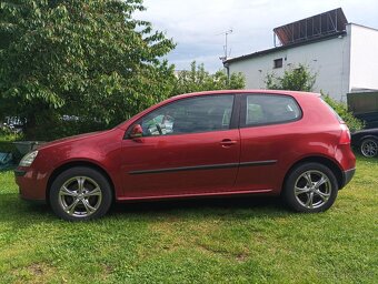 VW golf 1.4 benzín najeto pouze 147000km - 4