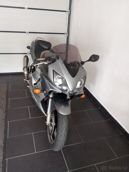 Honda cbr 600f - 4