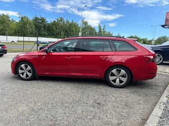 Skoda Superb 2022 2.0 - 4