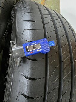 6x139,7 R17 Dezent 285/65R17 Goodyear - 4