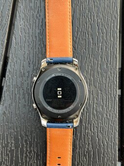 Chytré hodinky Samsung Gear S3 Classic - 4