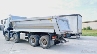 Ford Cargo 8x4, sklápěcí nástavba - 4