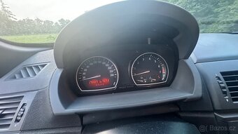 BMW x3 e83 3.0i 170 kw manuál 6 najeto 179987 km - 4