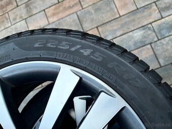 VW, Škoda, Audi, Seat, orig. Alu 17”, M+S Pirelli 225/45 R17 - 4