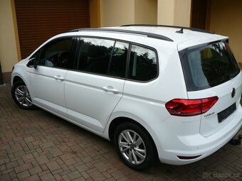 VW TOURAN 2.0 TDI 90KW FULLLED NAVI ACC FRONT EL.TAŽNÉ 2021 - 4