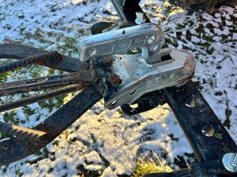 Kultivátor za čtyřkolku - 4