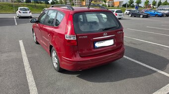 Hyundai i30 kombi 1,4i 2012 - 4