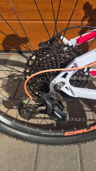 Crussis E-Fionna 9.6 - 4