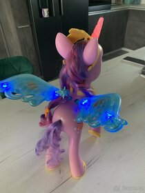 My Little Pony Princezna Twilight Sparkle 290,-Kč - 4