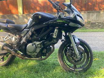 Suzuki SV 650SA poškozena - 4