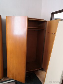 Velké skříně s kulatými rohy - 4