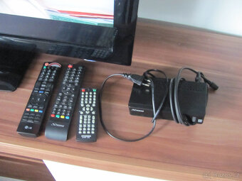 LED TV SAMSUNG 42" - 107cm + DVBT2 + DVD - 4