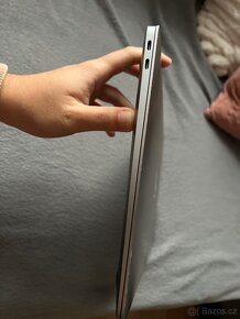 MacBook Air M1 | 8 GB RAM | 256 GB SSD - 4