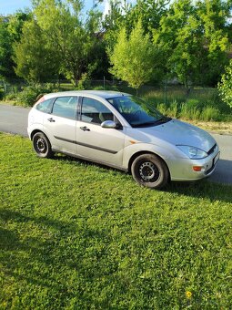 Ford Focus 1.6 - 4