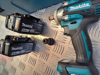 Nový utahovák Makita DTW300RTJ SET - 4