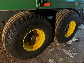 Návěs za traktor 10 tun - 4