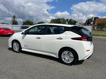 Nissan Leaf elektro 110KW,SOH92%, vč.DPH,Navi,Kamera,KeyFree - 4